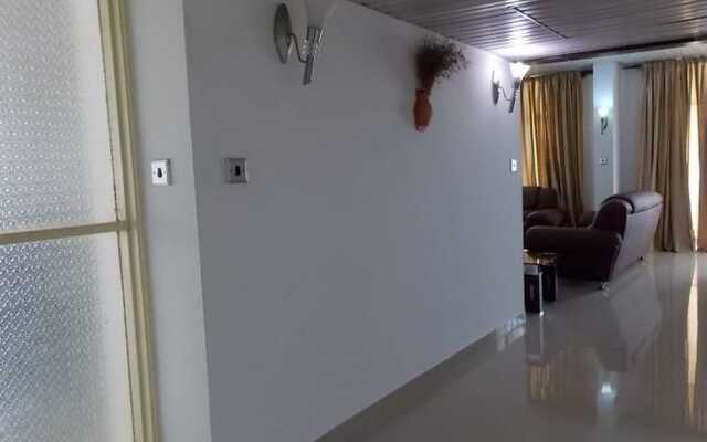 Premier Hotel