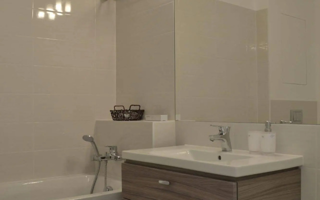 Panorama Apartment with Free Parking