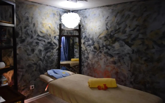 Therma ECO Village