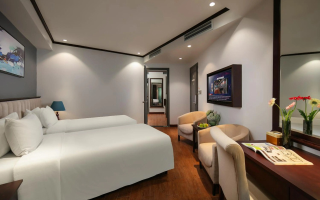May De Ville Corner Hotel – Guest Rooms – Hanoi