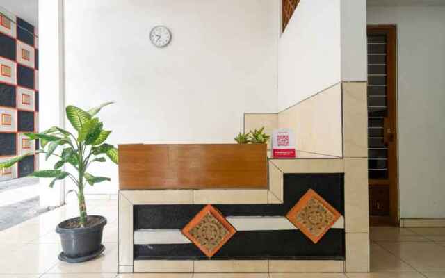OYO 2684 Wisma Orange