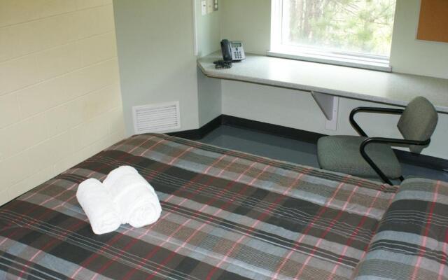 Residence & Conference Centre - Sudbury West