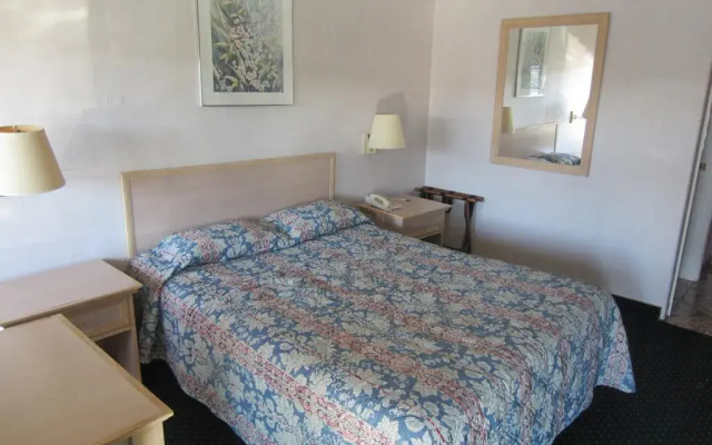 Rodeway Inn Monterey Near Fairgrounds