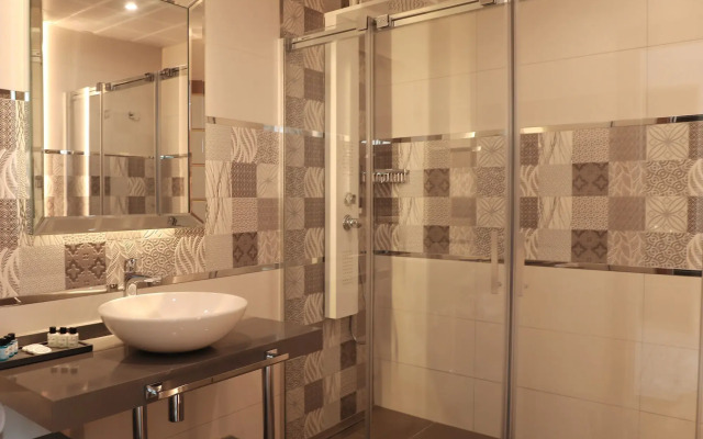 Avrasya Port Hotel