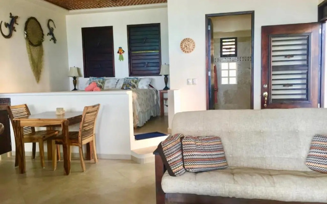 Nah Uxibal Villa and Casitas