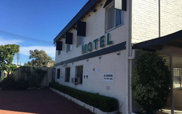 Westside Motor Inn