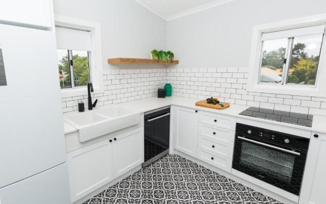 Kirsten Accommodation Parkes