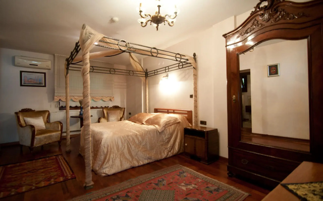 Villa Sphendone Suites