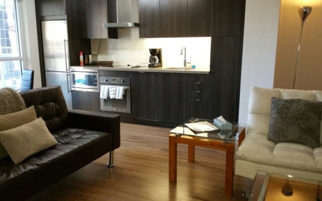Pelicanstay in Downtown Toronto