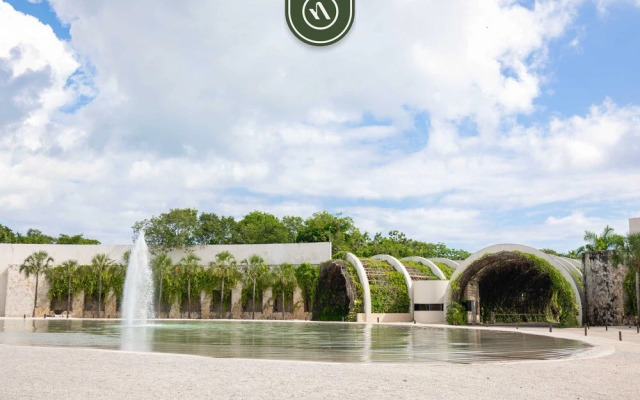 Nick Price Residences A 206