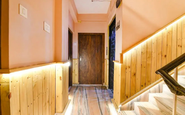 OYO 19552 Golden Deer Guest House