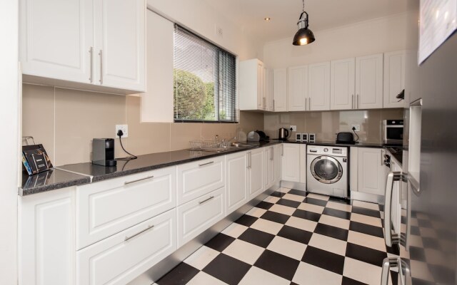 Indigo Bay - The Bay