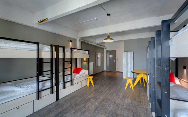 MEININGER Hotel Brussel City Center