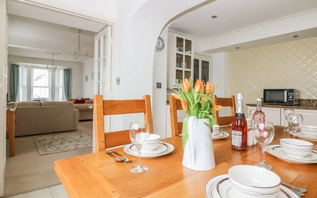 Panoramic Cottage