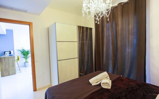 Total Valencia Old City Luxury