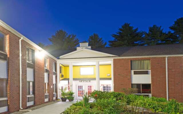 Days Inn by Wyndham Brunswick Bath Area