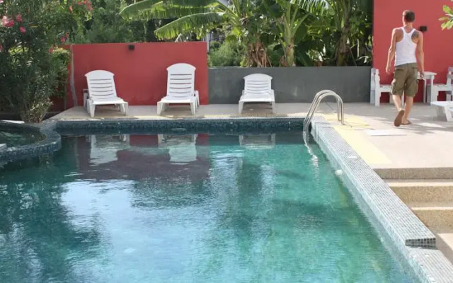 Diamond Jomtien Hotel