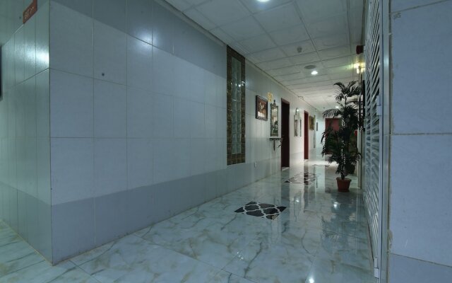 Burj Nahar Hotel by OYO Rooms