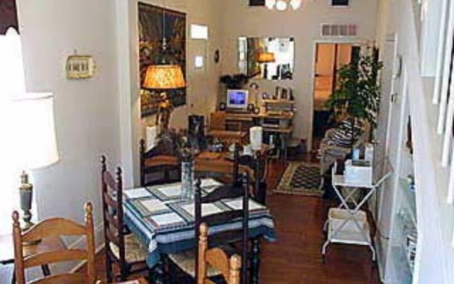Historic Creole Inn