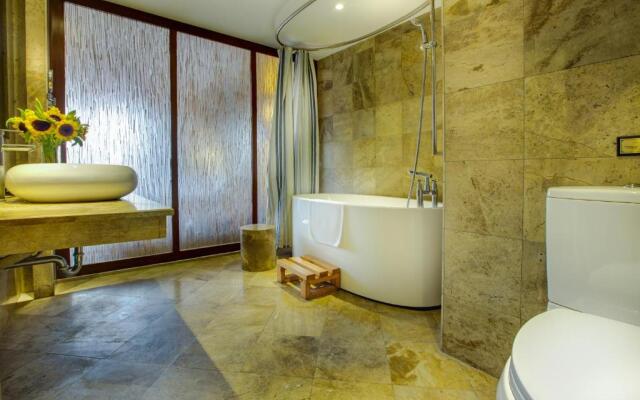 Oriental Suites Hotel & Spa