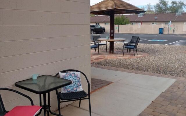 Red Rock Motel
