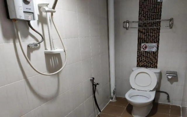 OYO 90488 Juru Hotel