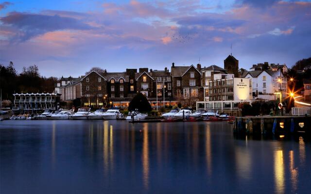 Macdonald Old England Hotel & Spa