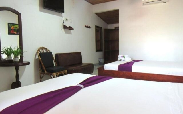 Hotel Colonial - Honda -