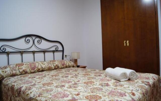 Ball Benas treinta y dos