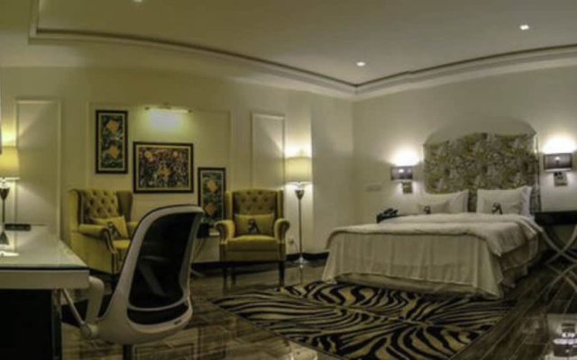 5th Avenue Hotel