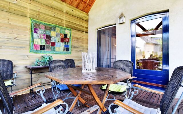 A Beautifully Furnished, Traditional Holiday Home