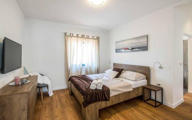 Villa Rocksalt