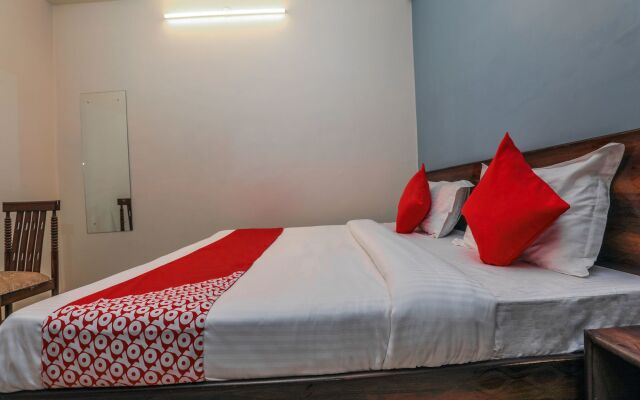 OYO 14911 New Airport Residency