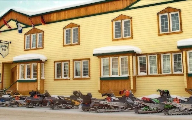 Aurora Inn