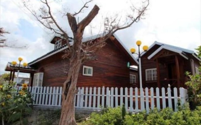 Long-Ko B & B