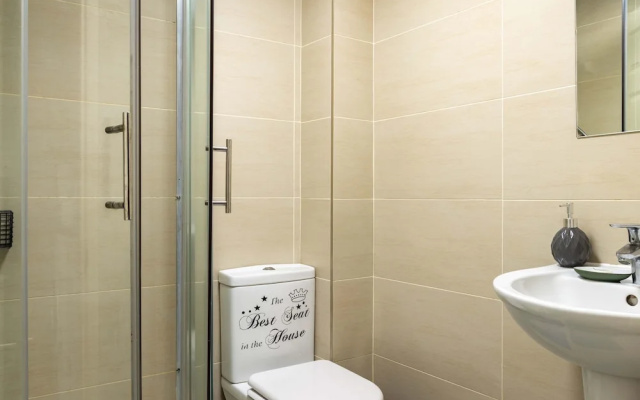 Cozy Studio In Prime South Kensington