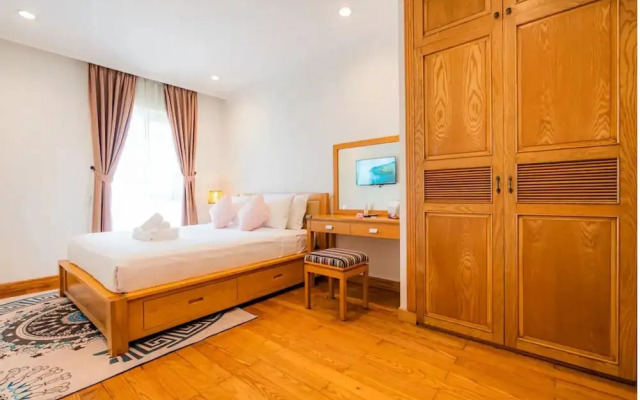 Emerald Pavillon Suites Saigon