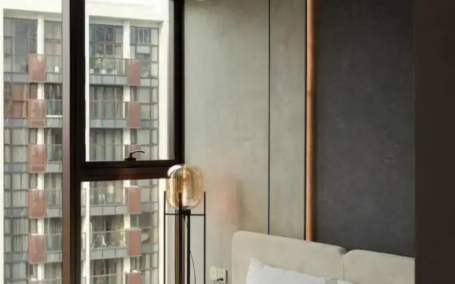 Metropole Residences Luxury Suite