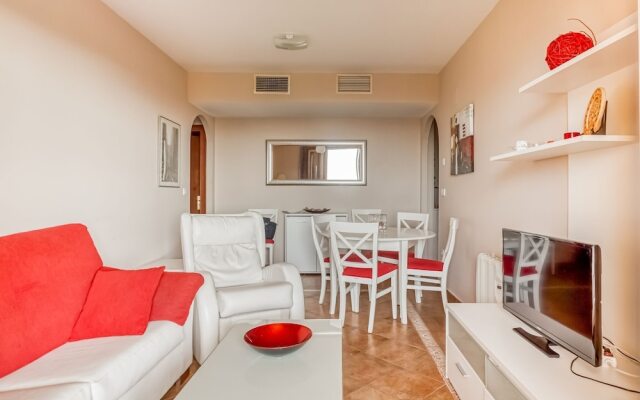 Lovely Apartment in Huelva With Swimming Pool