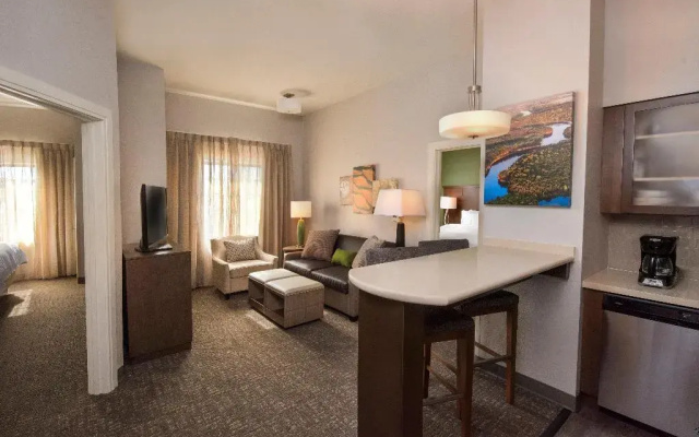 Staybridge Suites Wisconsin Dells - Lake Delton by IHG