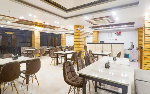 Fabhotel Palash