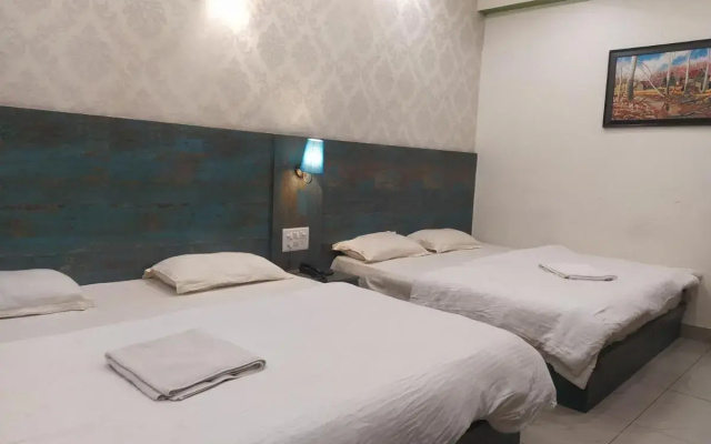 Hotel Geeta Residency Haridwar