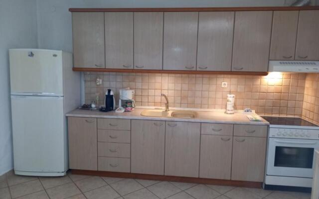 Private two-floor holiday house in Leptokarya