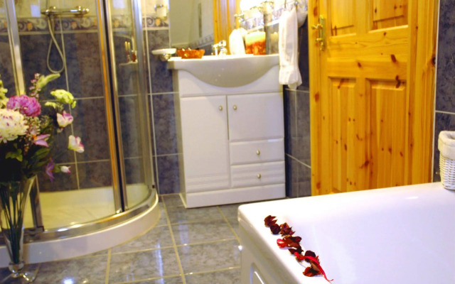The Tides B&B