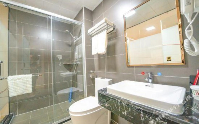 Libo Hotel (Tianjin Airport)