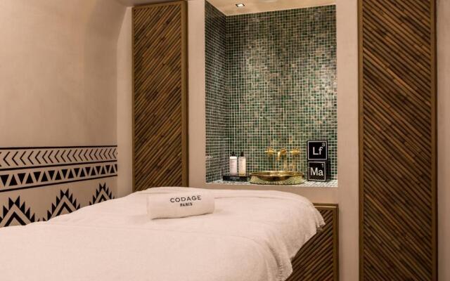 Laz' Hotel Spa Urbain Paris