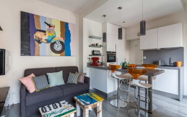 Beautiful Flat Near Grand Theatre for up to 4 Guests