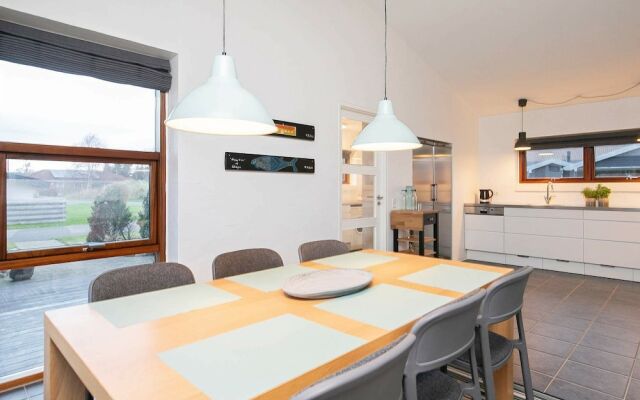 Gorgeous Holiday Home in Ålbæk With Roofed Terrace