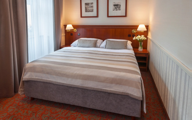Adria Hotel Prague