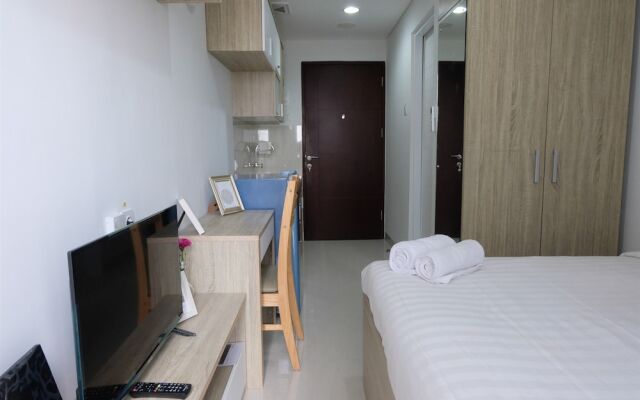 Brand New Compact Modern Studio Springwood Apartment
